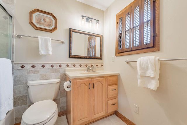 11355 N Rosewood DRIVE, Mequon, WI 53092