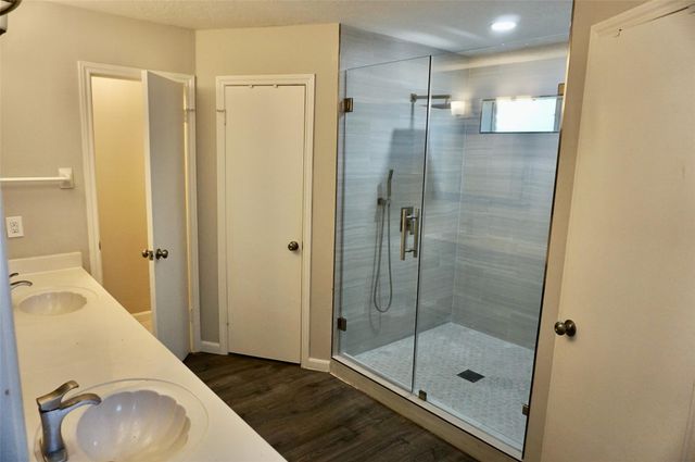 1707 Valley Vista Drive, Houston, TX 77077