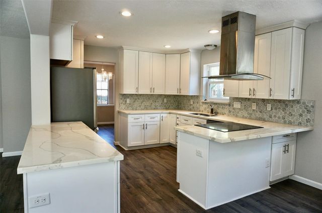 1707 Valley Vista Drive, Houston, TX 77077