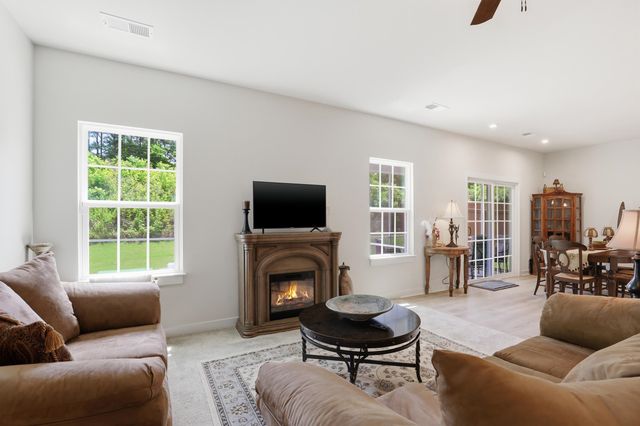 713 Lady Fern Drive, Woodruff, SC 29388