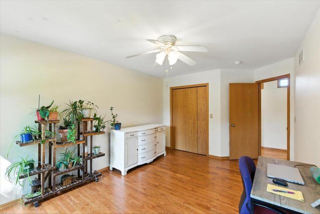 26 Maple Valley Court, Madison, WI 53719