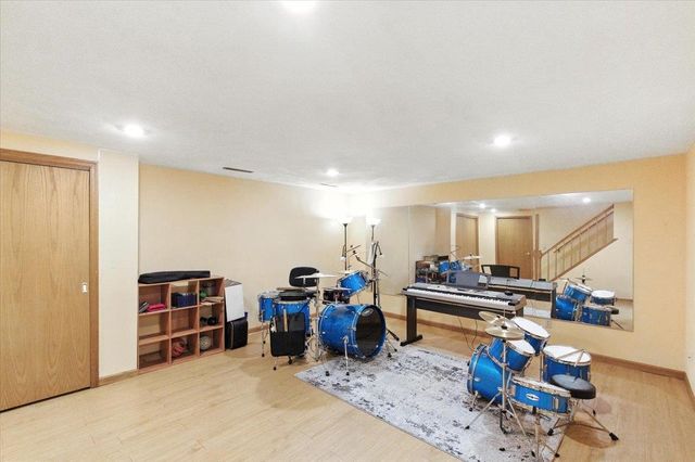 26 Maple Valley Court, Madison, WI 53719