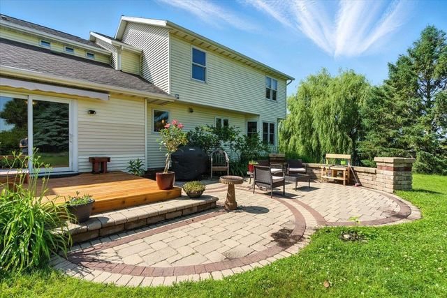 26 Maple Valley Court, Madison, WI 53719