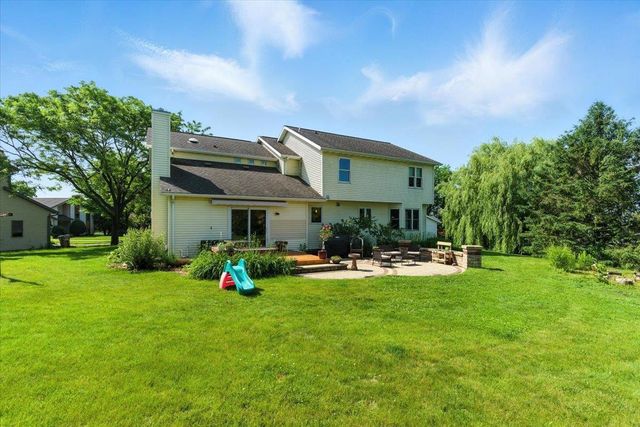 26 Maple Valley Court, Madison, WI 53719