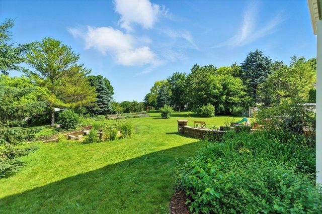 26 Maple Valley Court, Madison, WI 53719