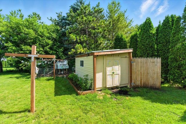 26 Maple Valley Court, Madison, WI 53719