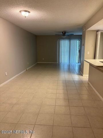 8530 COLONY PINE Circle W, Jacksonville, FL 32244