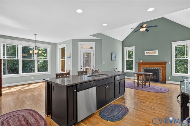 11630 Barrows Ridge Ln, Chesterfield, VA 23838