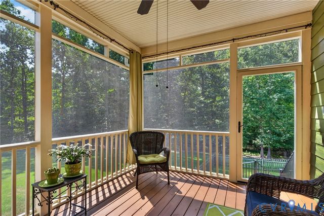 11630 Barrows Ridge Ln, Chesterfield, VA 23838