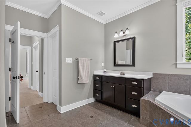 11630 Barrows Ridge Ln, Chesterfield, VA 23838