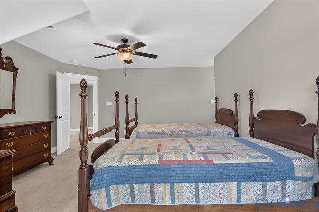11630 Barrows Ridge Ln, Chesterfield, VA 23838