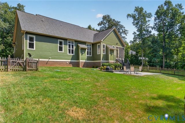11630 Barrows Ridge Ln, Chesterfield, VA 23838