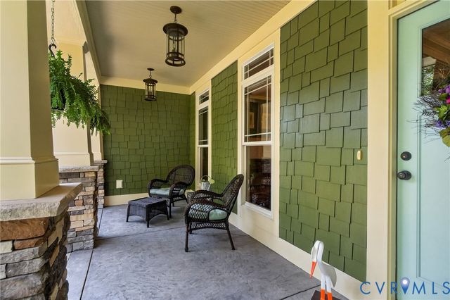 11630 Barrows Ridge Ln, Chesterfield, VA 23838