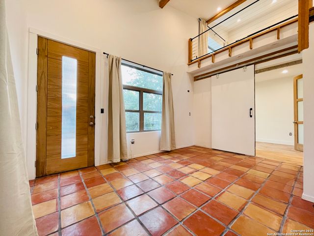 511 Iowa St Unit 2, San Antonio, TX 78203