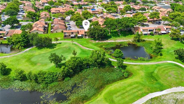 2152 SW 81st Way, Davie, FL 33324