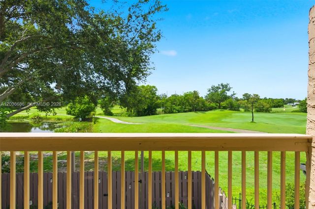 2152 SW 81st Way, Davie, FL 33324
