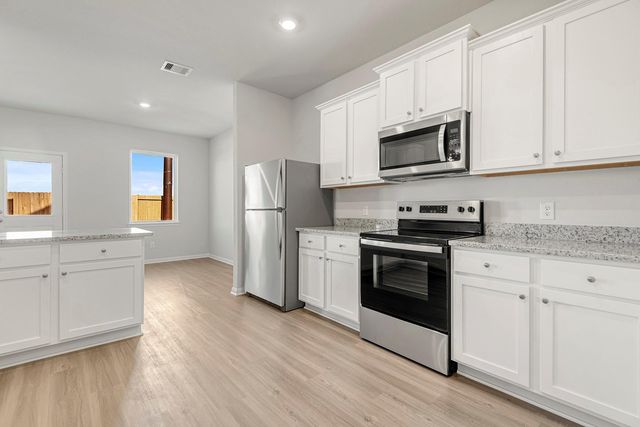 8122 Burnt Orchid Drive, Houston, TX 77016