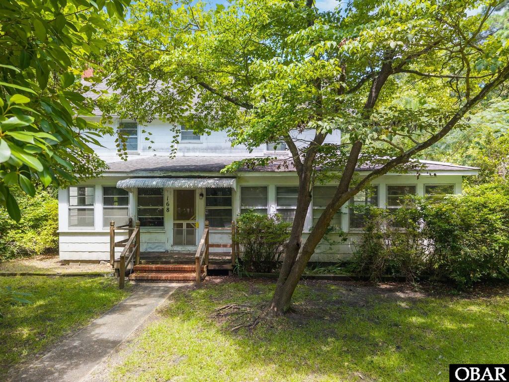 168 Burrus Road, Wanchese, NC 27981
