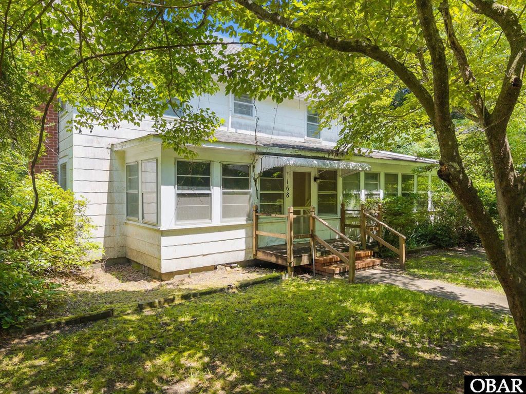 Image 14 of property listing at 168 Burrus Road, Wanchese, NC 27981