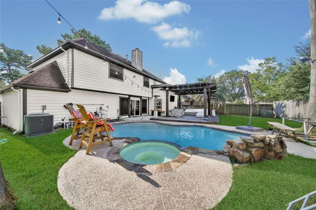 21407 Deerhaven Drive, Spring, TX 77388