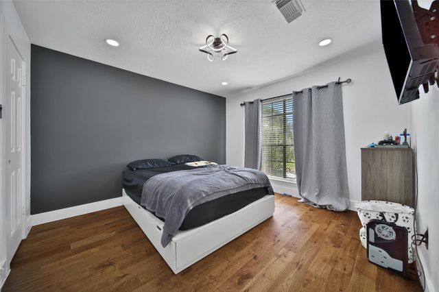 21407 Deerhaven Drive, Spring, TX 77388