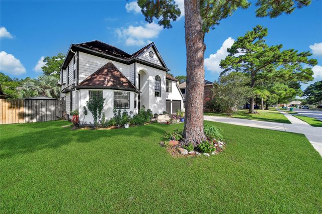 21407 Deerhaven Drive, Spring, TX 77388