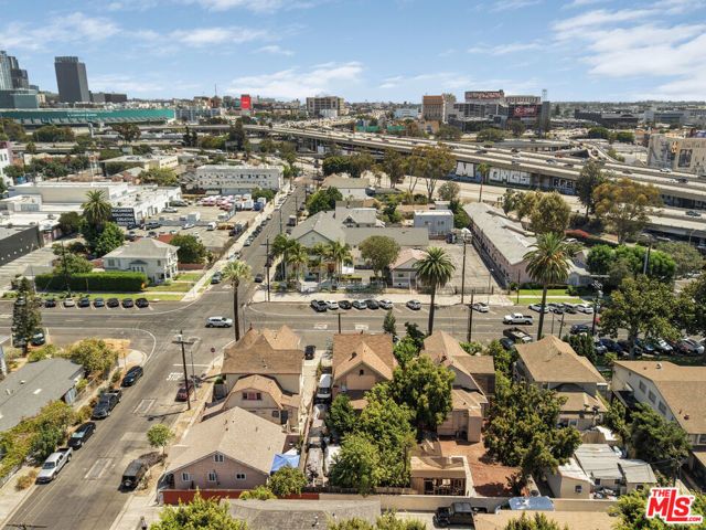 1711 Toberman Street, Los Angeles, CA 90015