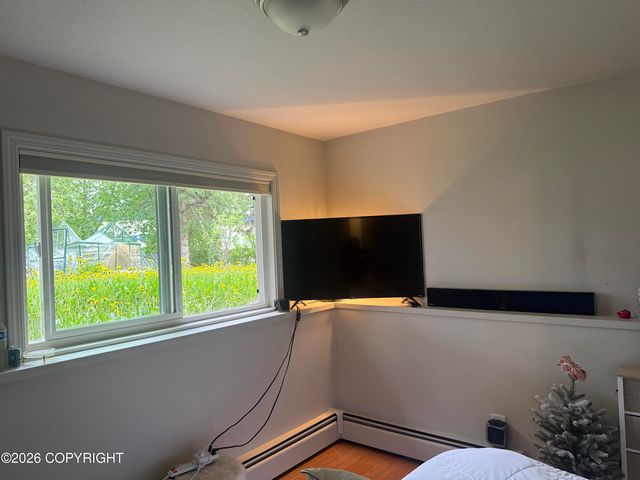 521 E 46th Place, Anchorage, AK 99503