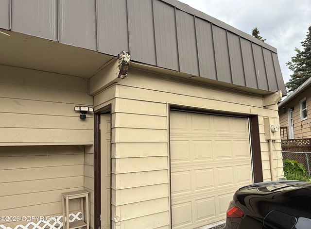 521 E 46th Place, Anchorage, AK 99503