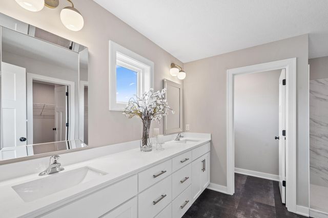 5324 176th Street W, Lakeville, MN 55044