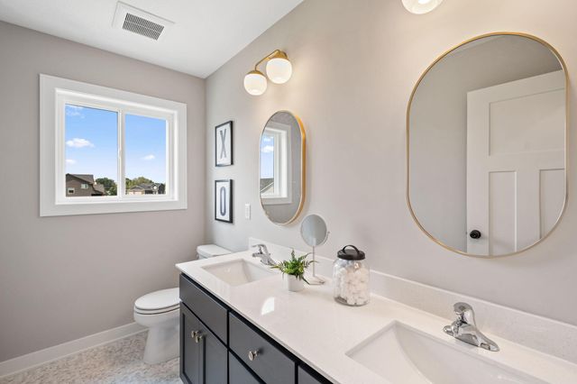 5324 176th Street W, Lakeville, MN 55044