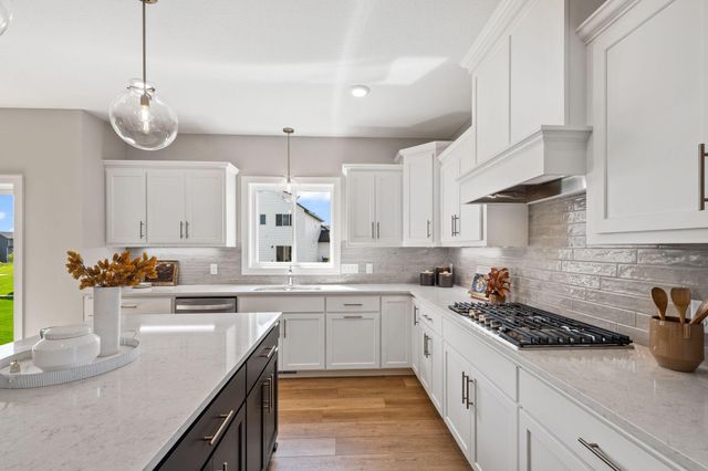 5324 176th Street W, Lakeville, MN 55044