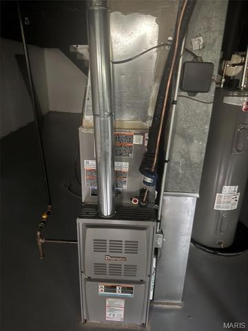 10417 Prince Drive, St Louis, MO 63136