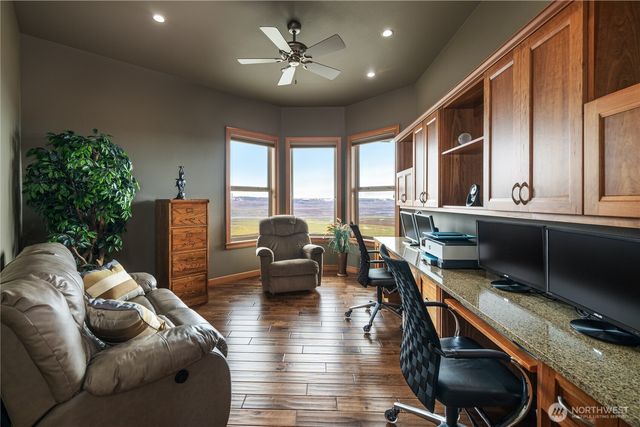 17 Vista Ridge Road, Brewster, WA 98812