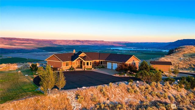 17 Vista Ridge Road, Brewster, WA 98812