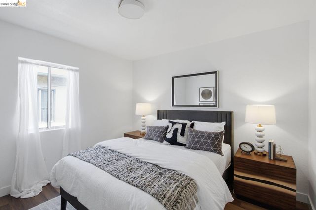 2081 Bonar St, Berkeley, CA 94702