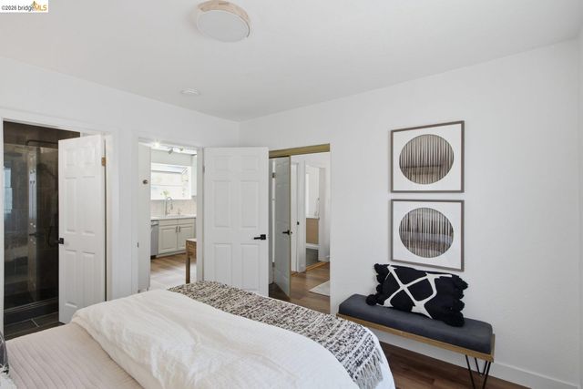 2081 Bonar St, Berkeley, CA 94702
