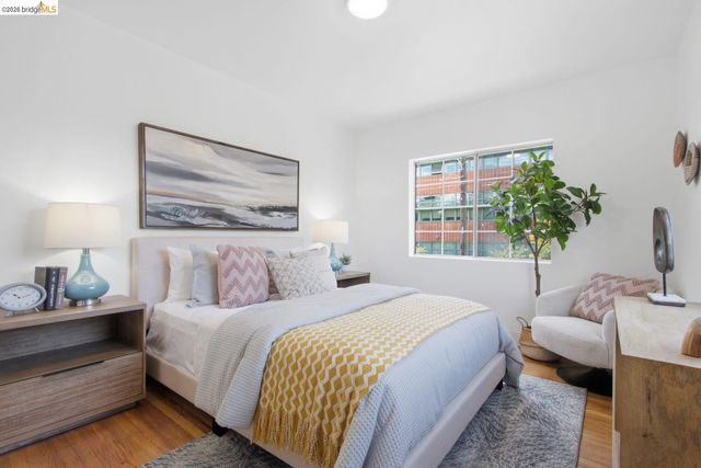 2081 Bonar St, Berkeley, CA 94702