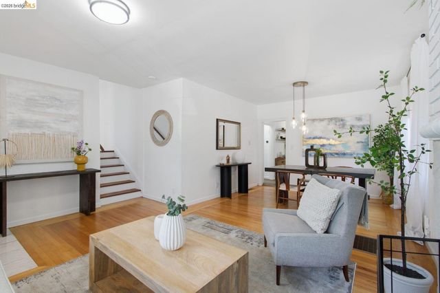 2081 Bonar St, Berkeley, CA 94702