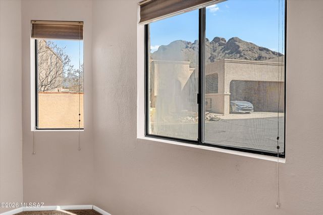 8687 N Avenida Amatista, Tucson, AZ 85704