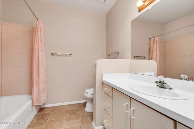 8687 N Avenida Amatista, Tucson, AZ 85704