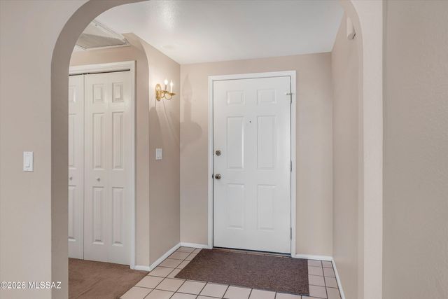 8687 N Avenida Amatista, Tucson, AZ 85704