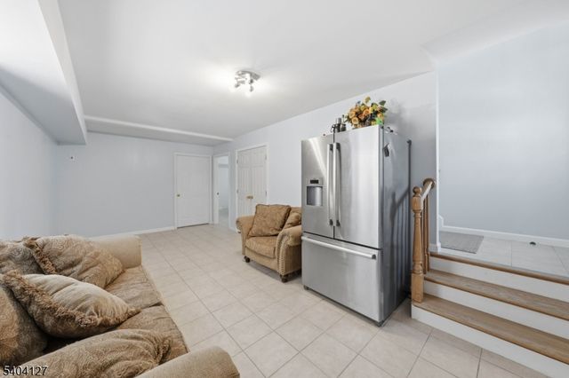 1204 Salem Ave, Hillside Twp., NJ 07205