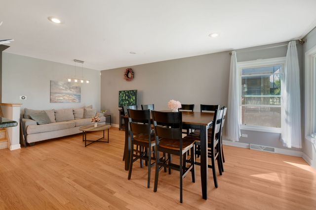 2453 George Street, Franklin Park, IL 60131