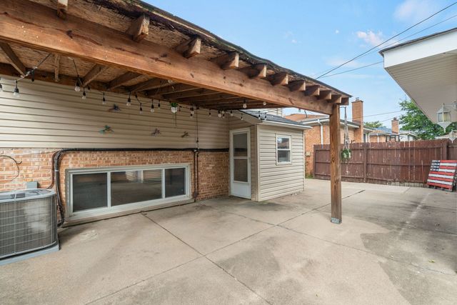 2453 George Street, Franklin Park, IL 60131