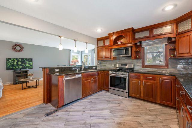 2453 George Street, Franklin Park, IL 60131