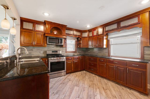 2453 George Street, Franklin Park, IL 60131