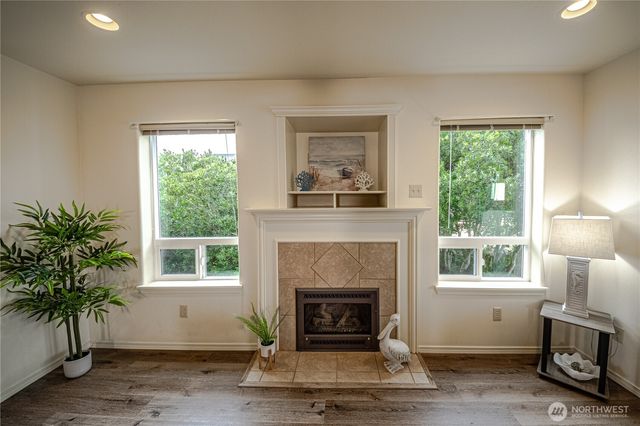 1221 E Ocean Shores Boulevard SW, Ocean Shores, WA 98569