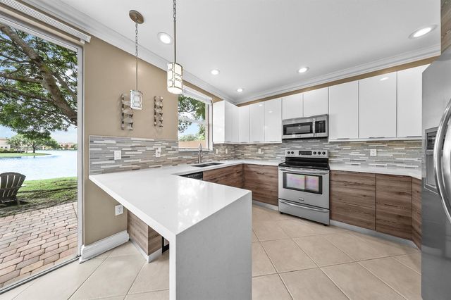 4735 SW 164th Avenue, Miramar, FL 33027