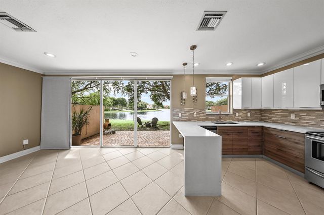 4735 SW 164th Avenue, Miramar, FL 33027
